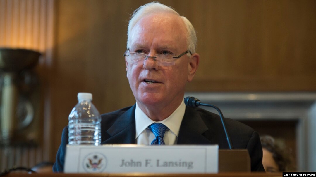 John F. Lansing, CEO Broadcasting Board of Governors atau BBG, memberikan keterangan di depan panel Senat AS Kamis (14/9). 