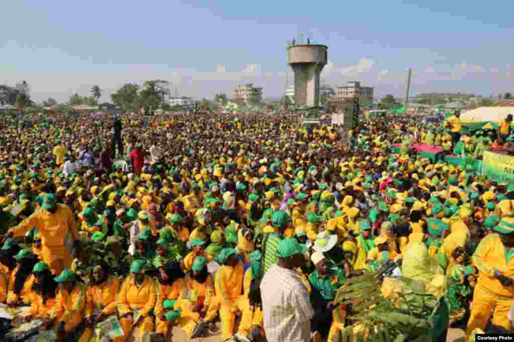 Mkutano mkuu wa CCM kwenye Uwanja wa Demokrasia wa Kibanda Maiti Unguja