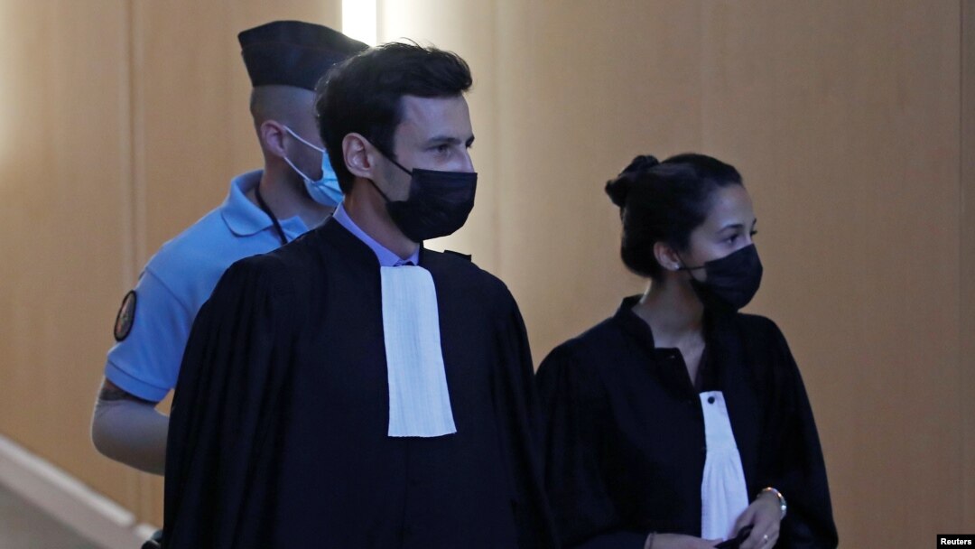 Olivia Ronen and Martin Vettes, lawyers of Salah Abdeslam, one of the accused, who is widely believed to be the only surviving member of the group suspected of carried out the attacks, arrive for the start of the trial of the Paris' November 2015 attacks 