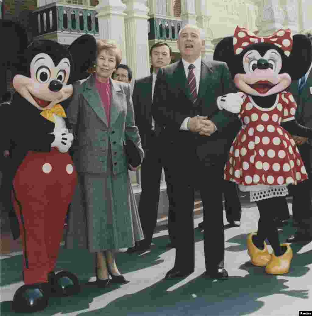 Mikhail Gorbachev on a visit to Disneyland in Chiba, north of Tokyo, Japan, April 12, 1992. 