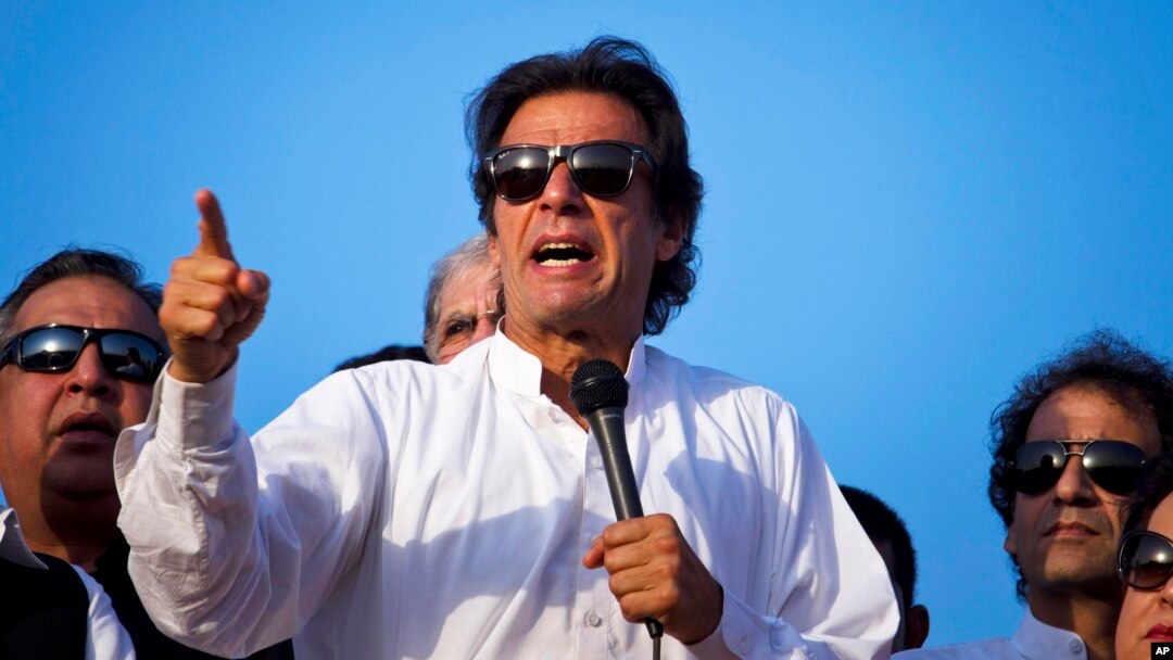 عمران خان (فائل فوٹو)