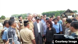 Menteri Kelautan dan Perikanan Susi Pudjiastuti bertemu nelayan di Jepara, Jawa Tengah (5/9). (Dok. Kementerian Kelautan dan Perikanan)