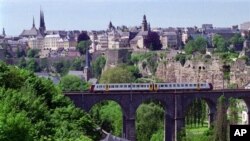 Luxembourg, 1996