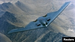 "B-2" bombardman təyyarəsi