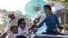 Bà Aung San Suu Kyi bỏ dỡ cuộc mít tinh vận động bầu cử vì không được khỏe 