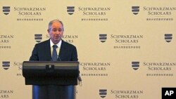 American billionaire Stephen Schwarzman announces scholarship bearing his name at a ceremony in Beijing's Great Hall of the People, April 21, 2013. 