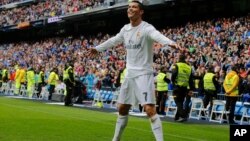 Archivo-Cristiano Ronaldo niega la acusación de abuso sexual en su contra.
