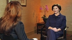 Former First Lady Laura Bush speaking with VOA's Shaista Sadat