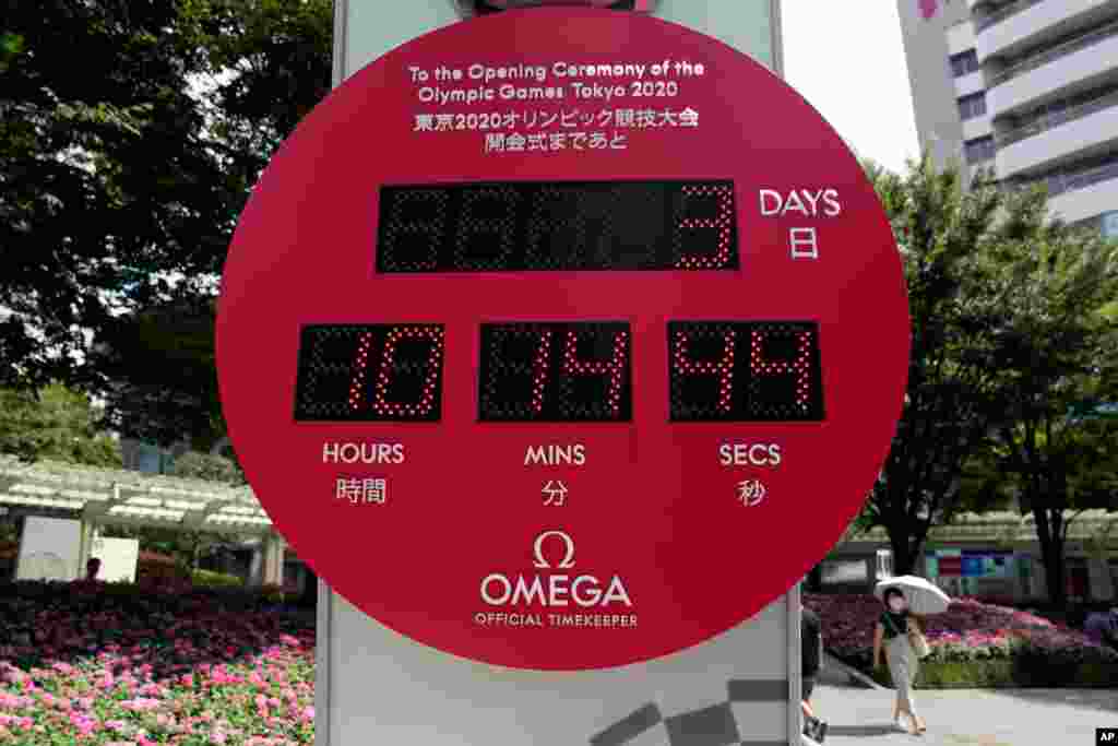 تابلو شمارش معکوس تا شروع مراسم افتتاحیه بازی‌های المپیک تابستانی ۲۰۲۰ توکیو