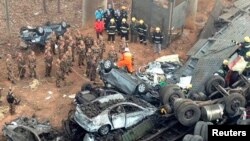 중국 허난성에서 1일 발생한 트럭 폭발 사고 현장.