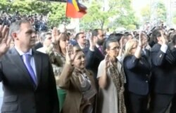 Elenis Rodríguez y sus colegas son juramentados en una plaza pública de Caracas como magistrados. Fecha sin determinar. Foto: Captura de Pantalla - Capitolio TV