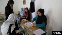 راتلونکې کال کې کیدونکې انتخابات د افغانستان د پاره انتهائي اهم گڼلی کیږي. او په داسې مهال کولی شي چې د نیټو ځواکونه هیواد کې خپل جنگي فعالیتونه سرته رسوي