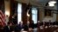 El presidente Donald Trump se reunió con legisladores republicanos en la Casa Blanca para hablar sobre política tributaria. Nov. 2, 2017.