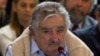 Uruguay por abrir Mercosur a Chávez