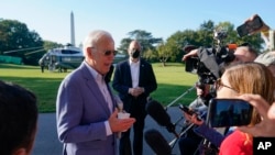 Presidente Joe Biden fala com jornalistas, 2 de Outubro de 2021