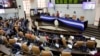 Congresistas nicaragüenses participan en sesión parlamentaria donde se aprobó una carta instando al presidente nicaragüense Daniel Ortega a desvincular al país de la Organización de Estados Americanos (OEA) en Managua, el 16 de noviembre de 2021.