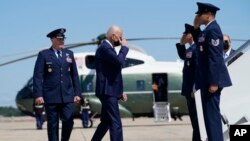 Tổng thống Joe Biden thăm Louisiana hôm 3/9/2021.