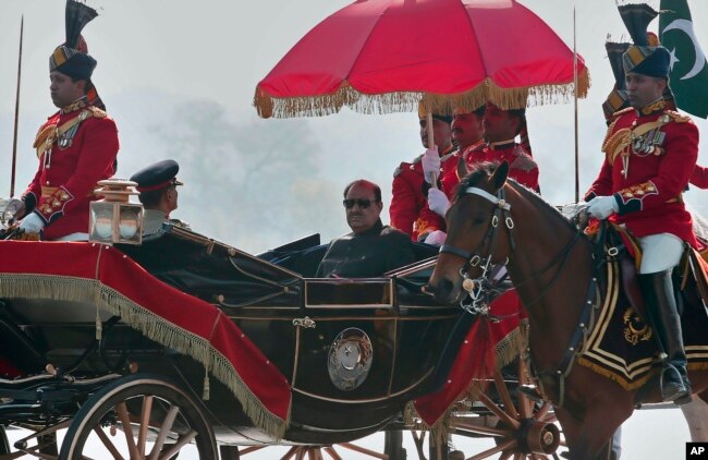 Pakistan President Mamnoon Hussain arrives to attend a military parade to mark Pakistan's Republic Day in Islamabad, Pakistan, March 23, 2017.