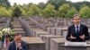 El secretario de Estado de EE. UU., Antony Blinken, y el ministro de relaciones exteriores de Alemania, Heiko Maas, durante un acto ante el Monumento a los Judíos Asesinados en Europa, en Berlín, el 24 de junio de 2021. 