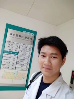 Badeephak Kaosala, a Thai medical student at Tongji Medical College left Wuhan, the center of the coronavirus outbreak in eastern China on February 4 to his home country. He is subject to a quarantine for 14 days at Thailand's Sattahip Naval Base.