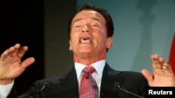 Arnold Schwarzenegger anunció que regresa una vez más a interpretar al robot que viene a proteger a los humanos.