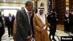 Sugaba Barack Obama da Sarkinn Saudiya Salman 