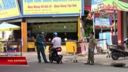 Việt Nam triển khai quân đội, quyết liệt khống chế COVID | Truyền hình VOA 21/8/21