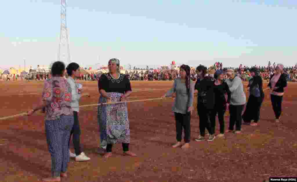 Roja Sporê li Kampa Penaberên Efrînê 