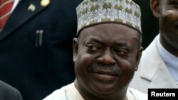 Dr. Babangida Aliyu gwamnan jihar Neja