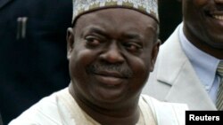 Dr. Babangida Aliyu gwamnan jihar Neja