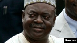 Dr. Babangida Aliyu gwamnan jihar Neja mai barin gado