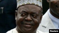 Dr. Babangida Aliyu gwamnan jihar Neja