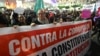 Manifestantes protestan contra la corrupción en Lima, Perú, el 3 de octubre de 2019. AFP.