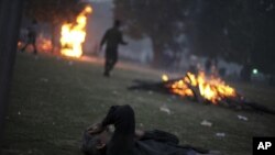 Policija bacila suzavac na demonstrante u Nju Delhiju