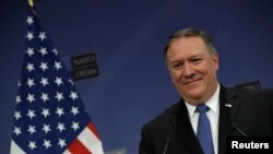 Menteri Luar Negeri Amerika, Mike Pompeo di markas besar aliansi NATO, Brussels, Belgia, 27 April 2018. 