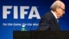 FIFA suspende por 7 años a dirigente chileno