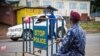 Toán chôn người chết vì Ebola bị tấn công tại Sierra Leone