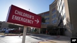 Fotografia de la fachada del Hospital Pediátrico Covenant, en Lubbock, Texas, el 26 de febrero de 2025. 