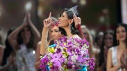 Miss Nicaragua Sheynnis Palacios reacciona luego de ser coronada Miss Universo en el 72° Concurso de Belleza Miss Universo en San Salvador, El Salvador, el sábado 18 de noviembre de 2023. (Foto AP/Moises Castillo)