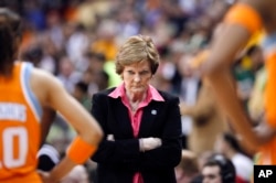 FILE - Tennessee coach Pat Summitt waits for her players during a timeout in the second half of an NCAA women's college basketball tournament regional final against Baylor in Des Moines, Iowa, March 26, 2012.