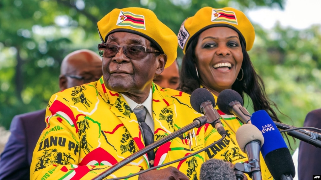  Presidente Robert Mugabe e esposa Grace Mugabe