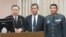 台湾国防部长严明(左一)在立法院接受质询 