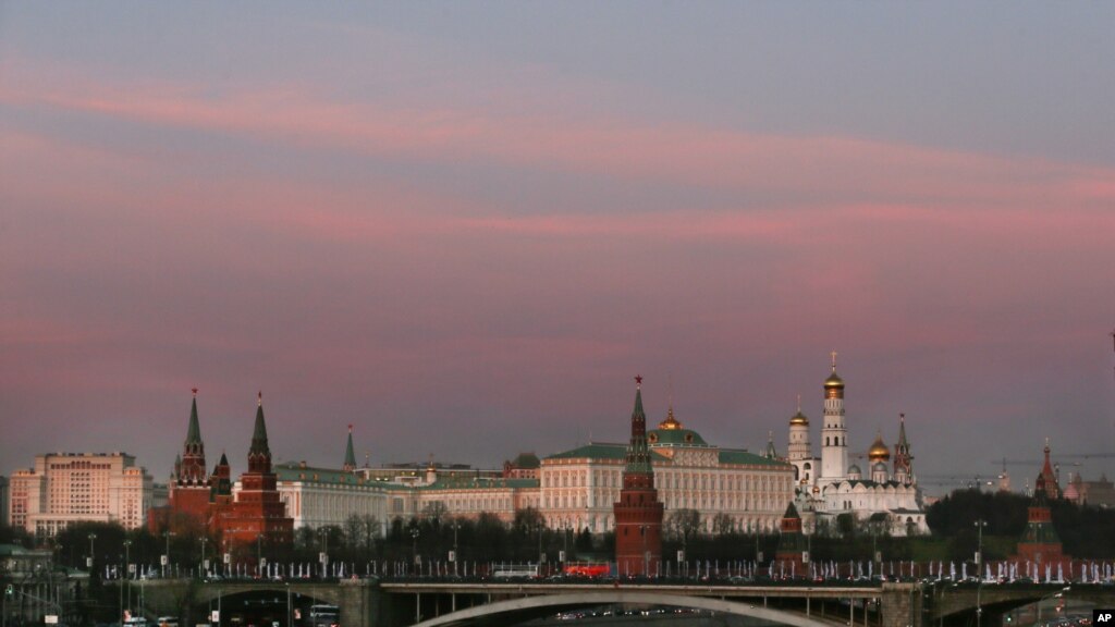 Жизнь и судьба роман Википедия