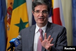Francois Delattre, France's U.N. ambassador, addresses reporters after the U.N. Security Council voted to approve a resolution on Burundi in New York, July 29, 2016.