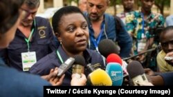 La députée italienne Cécile Kyenge, chef de la mission des observateurs de l'Union européenne (UE) au Mali tient un point de presse à Bamako, le 31 juillet 2018. (Twitter/Cécile Kyenge)