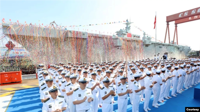 中国2019年9月25日举行首艘两栖攻击舰下水仪式(中国官网)