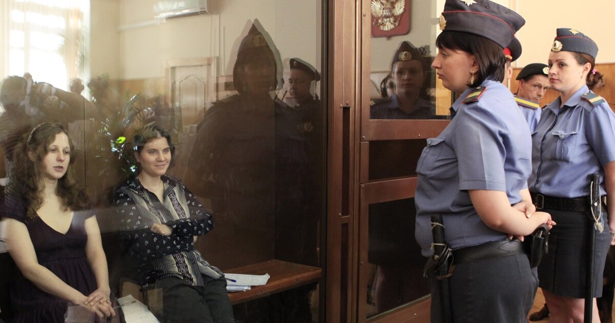 Kelinni yalash porno Ayol porno rejissyorlar