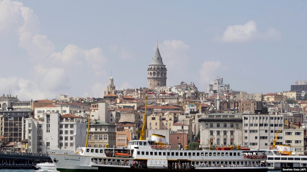 İstanbulda zəlzələ, ölən yoxdur