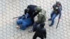 Беларусь: задержаны сотни участников акций протеста 