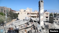 Gazze'de yıkılan çok sayıda binadan biri.